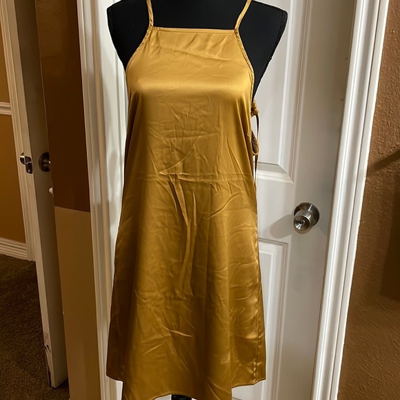 Forever 21 Silky Dress - Picture 1 of 6